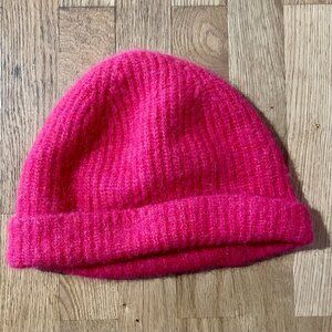 Sézane Pink Baby Alpaca Beanie – Made in Italy, Winter Hat, Cozy Knit, Luxury Wi